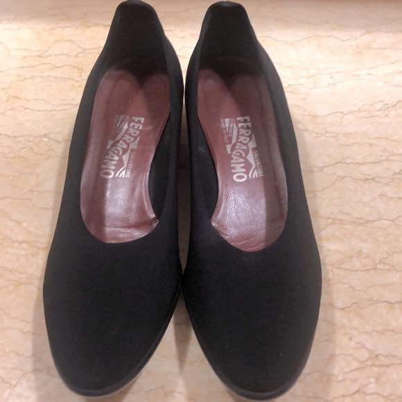 Salvatore Ferragamo Shoes - Ferragamo loafers- Black -Women